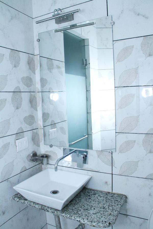 ניו דלהי Dreamz Suites מראה חיצוני תמונה